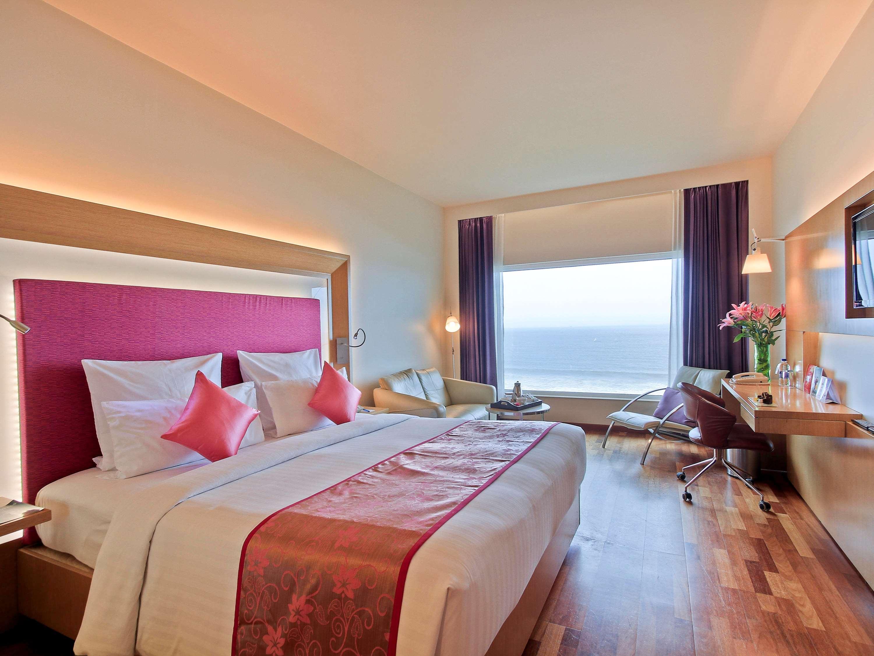Novotel Varun Hotel 5*