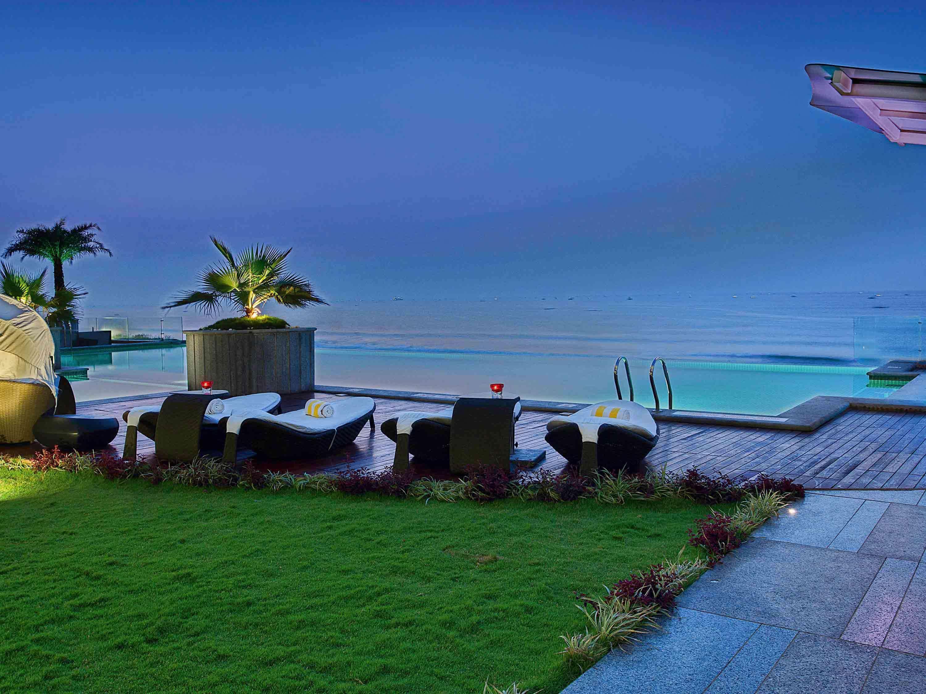 Hotel Novotel Varun Visakhapatnam