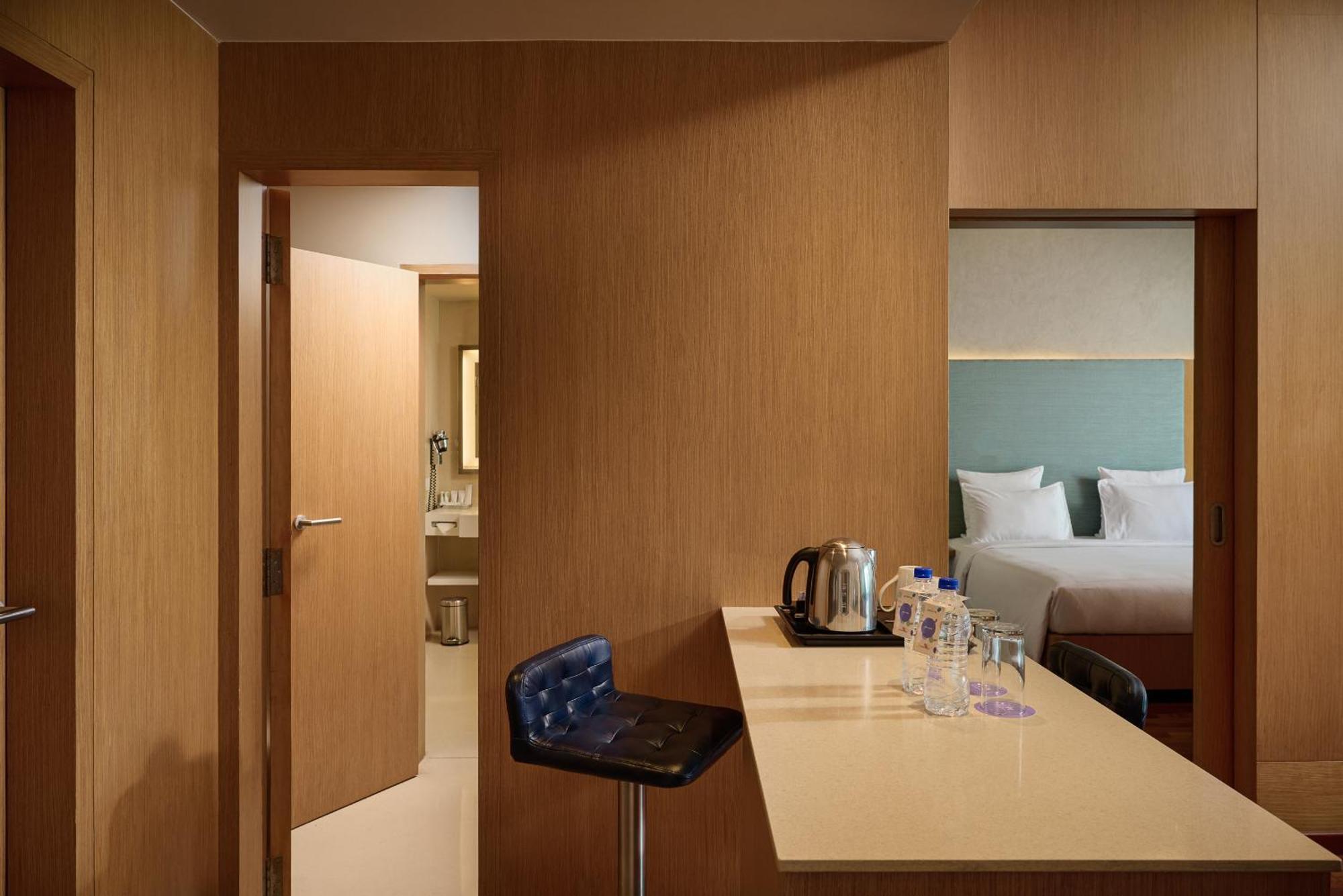 Novotel Varun 5* Visakhapatnam